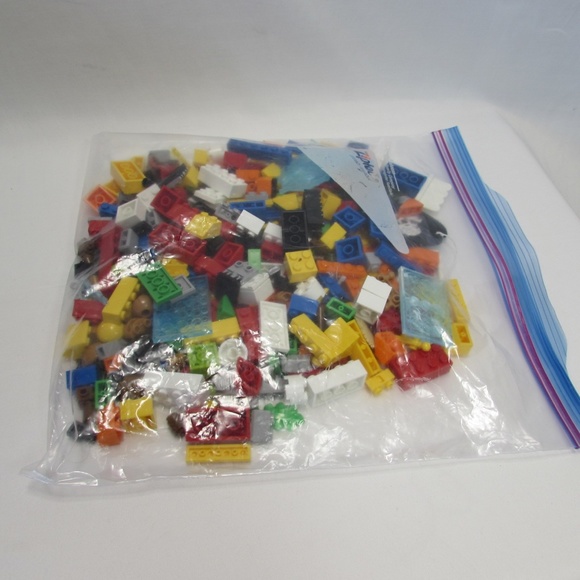 Mega Construx Pokemon Building Box Pikachu and Eevee MISSING PIECES - Picture 4 of 4